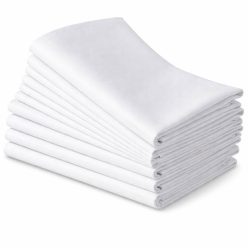 White napkins and tea towels (Hangedli).